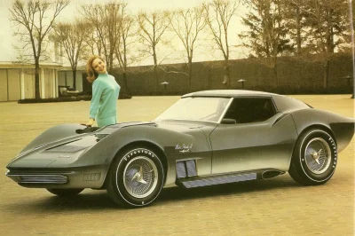 N.....h - Corvette Mako Shark
#fotohistoria #1965 #carboners