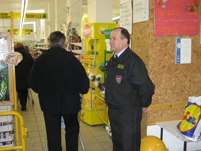 staryhaliny - > Lapidarny ciekawy jestem, co by było gdyby ktoś zauważył, że robisz z...