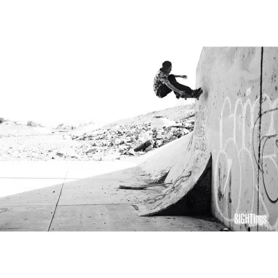 kapecvonlaczkinsen - Aidan Campbell frontside ollie.

#skateboarding #twscontent #oll...