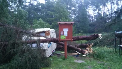 Fiszkove - #burza #rytel #chojnice 
Przeżyłam ze znajomymi burze w lesie, w nocy z pi...