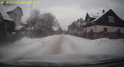 F.....x - #gif #wypadek #auto Jedziesz sobie aż nagle.....