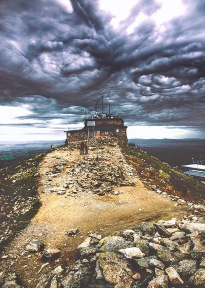 Pani_Asia - wczoraj Tatry - Kasprowy Wierch
unikatowe chmury Asperitas! 

#earthpo...