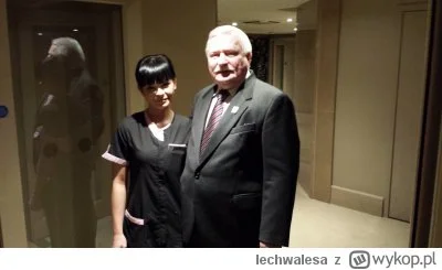 EtaCarinae - @lechwalesa: Problemy w Londynie, szpital i wyczerpane baterie....