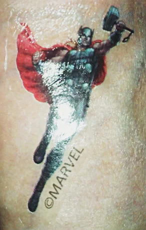 L.....2 - #avengers #thor #marvel 
#tatuaze