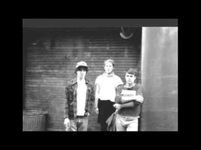 Ifeelfine - Beat Happening- Teenage Caveman

Bardzo przyjemne lo-fi indie czy jak t...