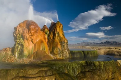 WaniliowaBabeczka - Gejzer Fly, Hualapai Valley, Nevada, Stany Zjednoczone.
#earthpor...