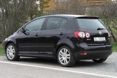 S.....e - @tomkkoo: Może VW Golf +?