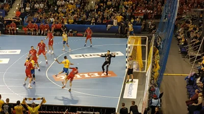 handballer - 21:18 do przerwy, wysoki wynik
#pilkareczna #vive #kielce