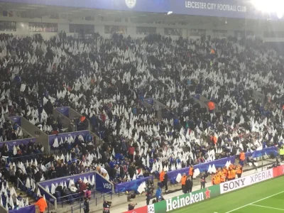 Mesk - To nie mecz drużyny Ku Klux Klanu - kibice Leicester dostali białe flagi do ma...