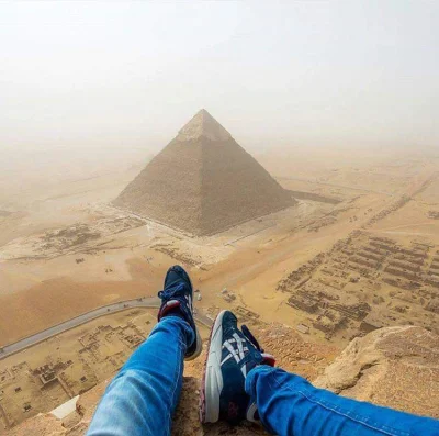 SynuZMagazynu - Ktoś se wszedł na #piramida #earthporn #egipt