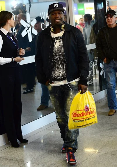 bobbyjones - Rodowici obywatele z USA tez do nas wpadaja na shopping