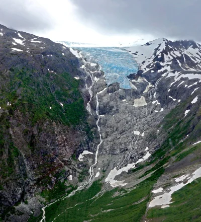 n.....r - > Denver Glacier near Skagway, Alaska

#earthporn #alaska