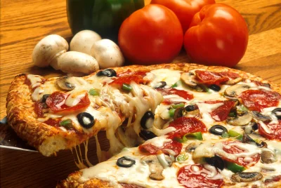 PanKara - Ostatni komentarz wygrywa pizze! 

SPOILER

#glupiewykopowezabawy #rozd...