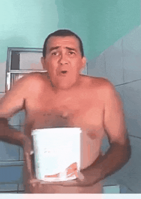 A.....m - ZAOSZCZĘDZIŁ MILIARDY DOLARÓW NA WODZIE! ZOBACZ JAK [WIDEO]

w sumie to #...