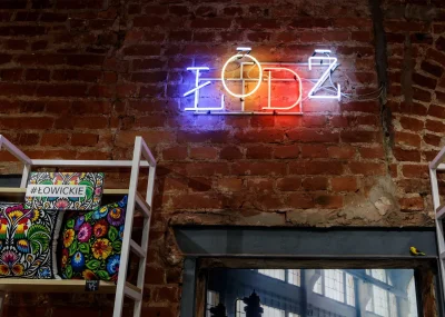 Lodz - @Lodz: Neon po łódzku :)
#kochamlodz #lodz #neon