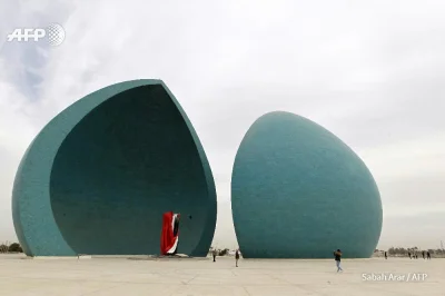 Szamanplemieniatatamahuja - #earthporn #architektura

Mauzoleum al-Shahid, Bagdad, Ir...