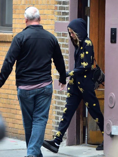 f.....s - #caradelevingne walk of shame po nocy spędzonej u #taylorswift
A dla fanów...