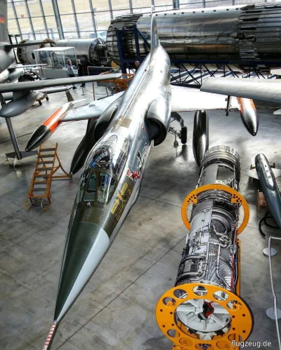 t.....m - Lockheed F-104 Strfighter w niemieckim muzeum, w barwach Luftwaffe oraz sil...