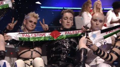 Cosipi - Przydała by się jeszcze flaga Palestyny jak na Eurowizji ( ͡° ͜ʖ ͡°)
#mecz