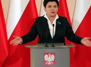 Zdejm_Kapelusz - O tym, jak mało premier Szydło wie o organizacjach pozarządowych.

...