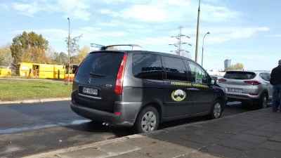 g.....i - Uwaga #Warszawa #taxi na dworcu zachodnim czai się pseudo taksówka. Cennik:...