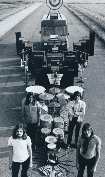 Opipramoli_dihydrochloridum - Do challengu przystąpiła ciężarówka Pink Floydów
#pinkf...