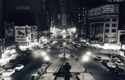 flager - Zdjęcie przedstawiające Times Square w 1950r.
#fotografia #fotohistoria