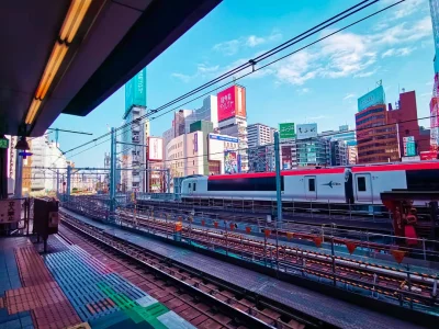 WuDwaKa - Stacja Shibuya i przejeżdżający Ekspres Narita.
SPOILER

#tokio #japonia...