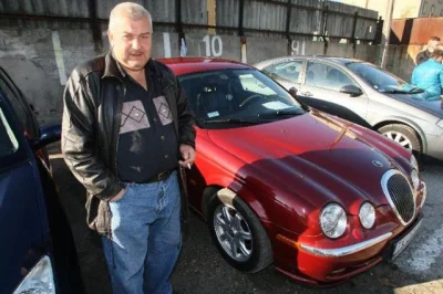 Patermantis - Sprzedawałem samochód, starego gruchota za 1000 zł. W czasie gdy czekał...