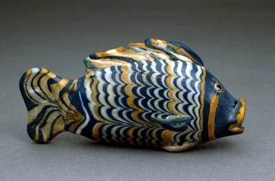 myrmekochoria - Szklana ryba (14 cm, 140 g.), Egipt 1340 rok przed naszą erą.

Muze...
