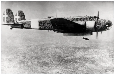 N.....h - Bombowiec Fiat BR.20 Cicogna
#zdjeciazwojny #iiwojnaswiatowa #fotografia #...