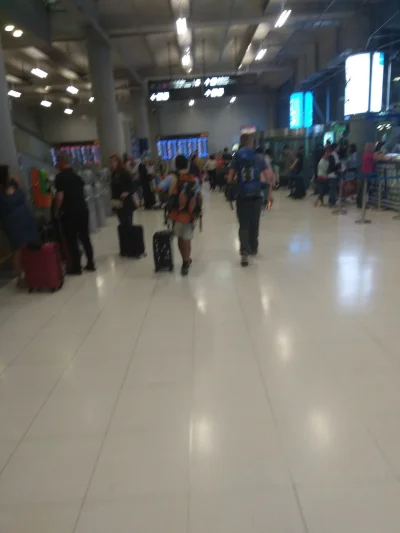 Myrcin- - @marwia tez jestes teraz na lotnisku w bkk? Xd