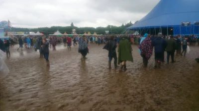 DelPiedro - trzydniowe deszcze sprawiły że Download #festiwal zamienił się w pola bło...