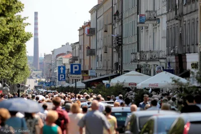 xandra - Pożegnajcie się z kominem, nowy właściciel ma pozwolenie na wyburzenie (・へ・)...