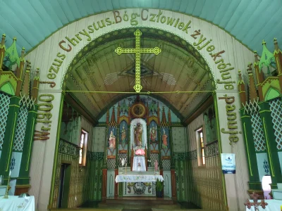 mateoaka - Agua Branca, Brazylia - wnętrze drewnianego, zabytkowego, polskiego kościo...
