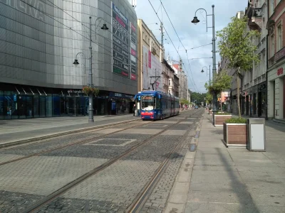 sylwke3100 - Karliczki to są fajne i zarazem dojrzałe tramwaje chociaż najczęściej śm...