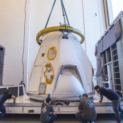 L.....m - > Crew Dragon arrived in Florida this week ahead of its first flight after ...