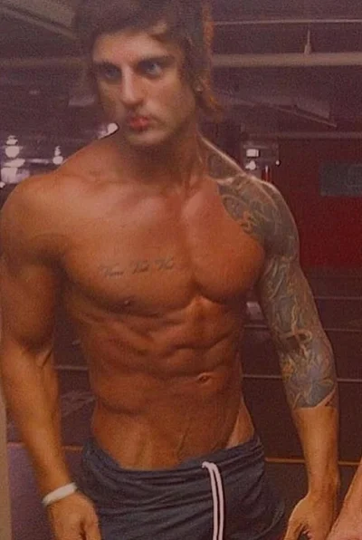 1mnew - Wiecie jak wygląda ciało boga? właśnie tak 

SPOILER

#zyzz #silownia #mi...