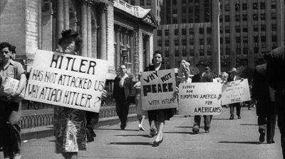 nie_wierze - Demonstracja poparcia dla Hitlera. Nowy Jork, USA, 1941.

"Hitler nie ...