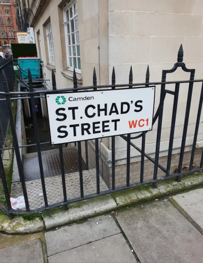 Radek41 - #ciekawostki
W Londynie mają ulicę świętego Chada.

Nie to co u nas, tyl...
