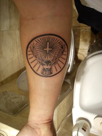 gdziemojimbuspiatka - Nowy ulubiony tatuaż. :) #wujekjelenpoleca #tatuaze #pokazdziar...