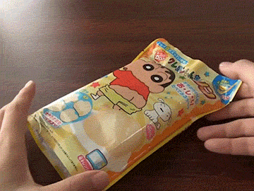 ReY1990 - Słodycze z proszku to mają najlepsze w Japonii! :D

#japonia #anime #shinch...