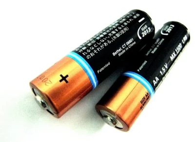 b4kus - Uwaga prezentuję dwie nowe baterie.