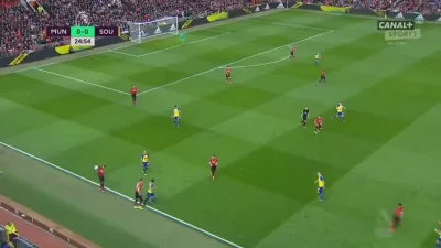 Ziqsu - Yann Valery
Manchester United - Southampton 0:[1]
STREAMABLE
#mecz #golgif...