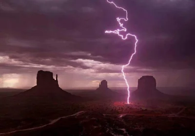 d.....4 - Arizona 

Oryginalne źródło: Marta Povlen 

#earthporn #burza #arizona