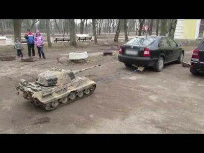 jawor44 - W Rosji holują samochody czołgami ( ͡° ͜ʖ ͡°)
#czolg #czolgi #modelarstwo ...