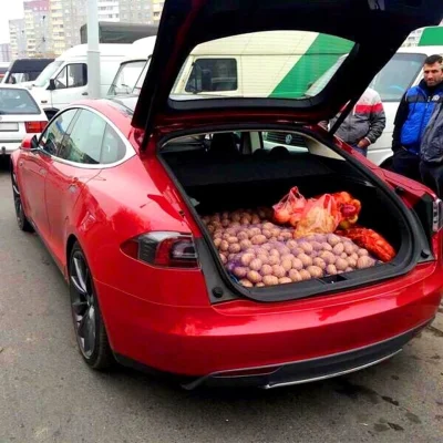 albramis - pojemny ten bagażnik ...

#samochody #heheszki