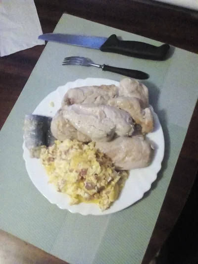 anonymous_derp - Dzisiejszy obiad: Smażone piersi kurzęce, jajecznica z 6 jaj z krako...