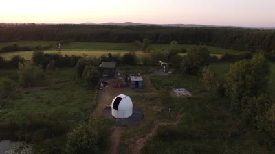 Psychollo - Ostatnio grilowalismy ze znajomym tutaj w Irlandi ,Nazywa się Eamon Asbro...