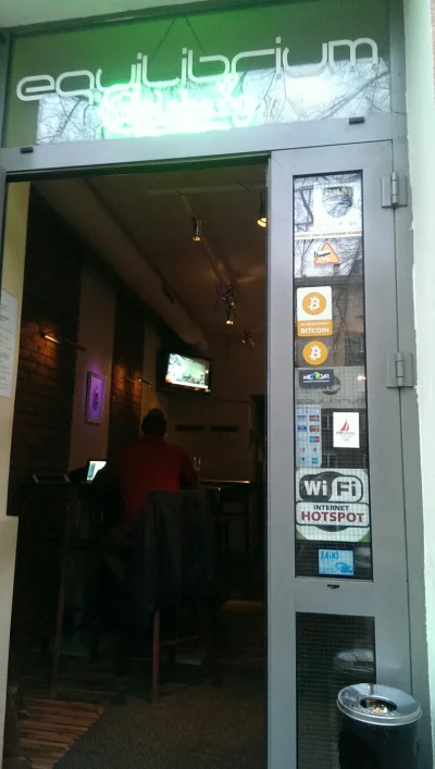 Gbr - Pierwszy/jedyny pub w Warszawie z płatnościami w bitcoinach. Mój projekt by #Mi...